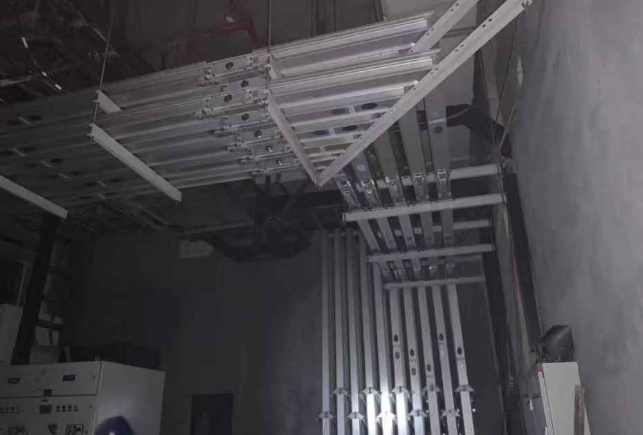 江西密集型母线槽：8月母线槽安装工艺-5